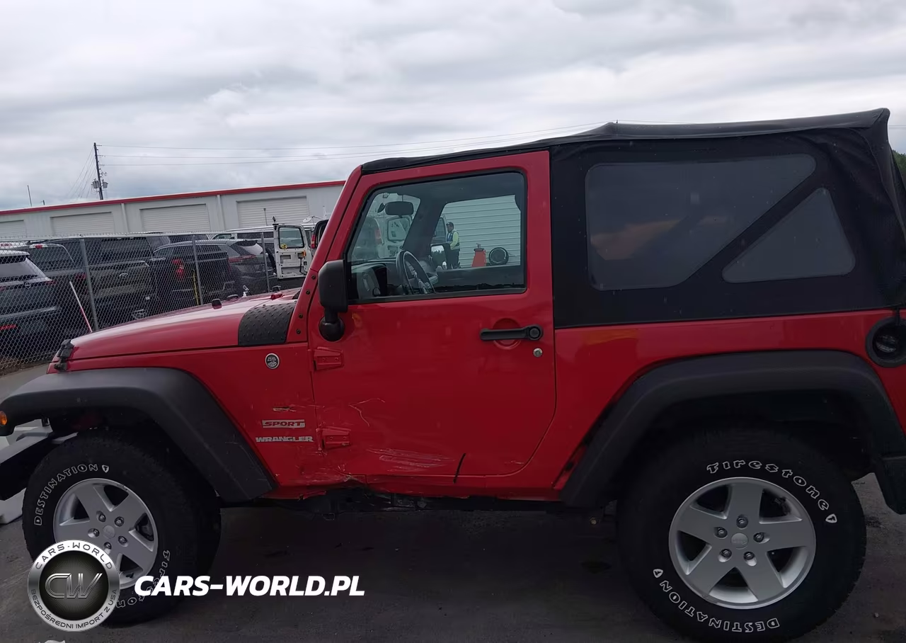 2011 Jeep Wrangler Sport VIN:1J4AA2D11BL628337 - 14