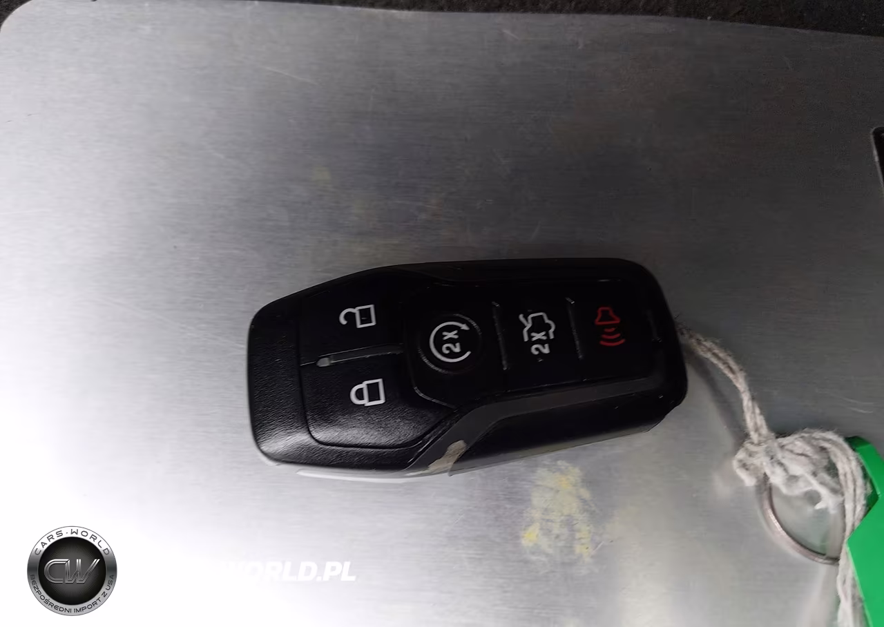 2013 Ford Fusion Titanium VIN:3FA6P0K9XDR240024 - 11