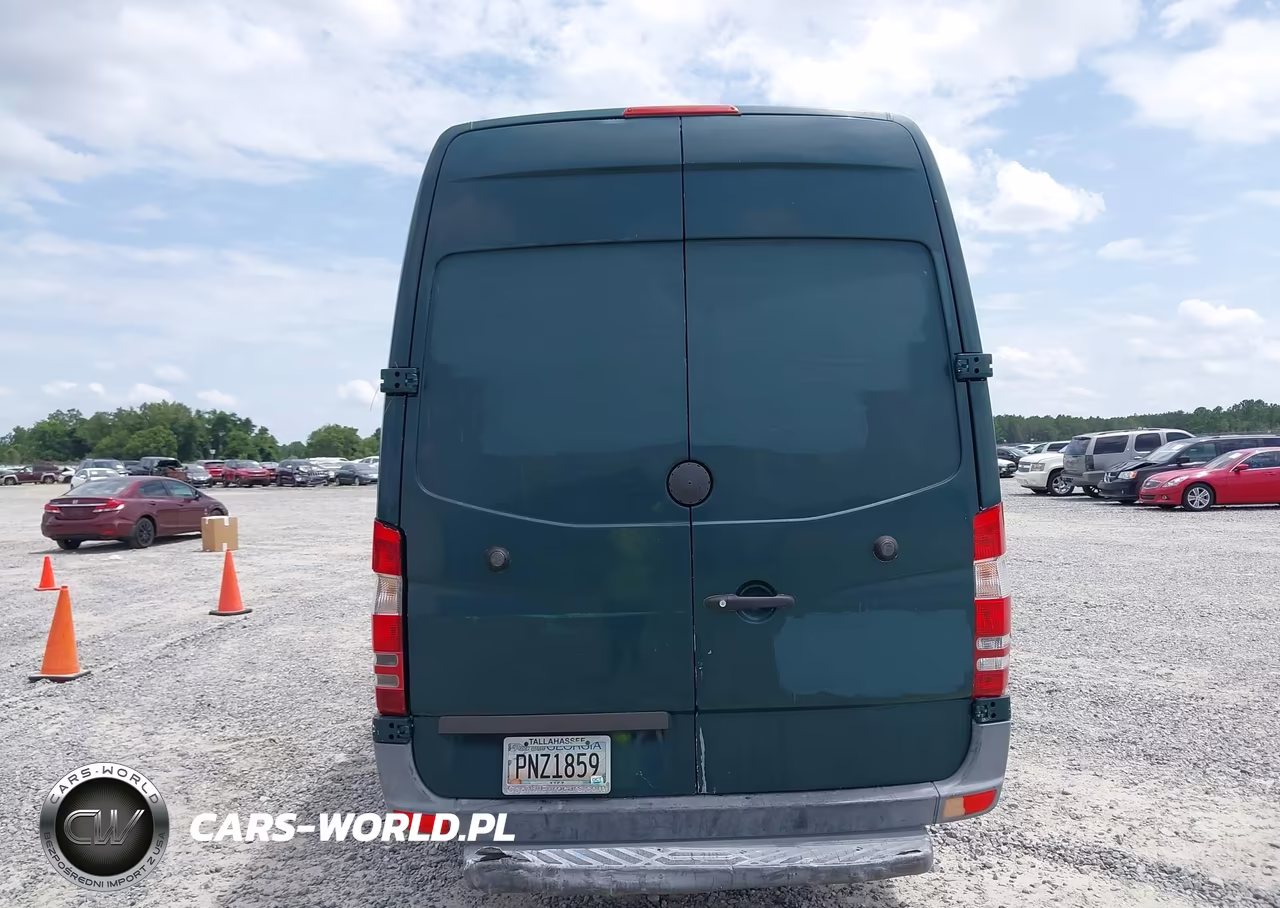 2012 Mercedes-Benz Sprinter 2500 High Roof VIN:WD3PE8CC9C5630864 - 16