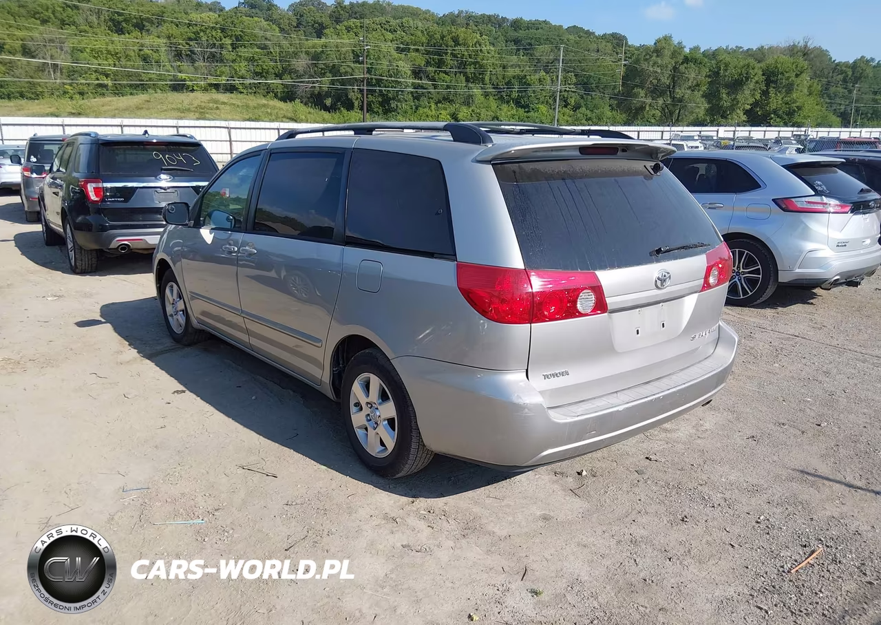 2007 Toyota Sienna Le VIN:5TDZK23C97S085138 - 3