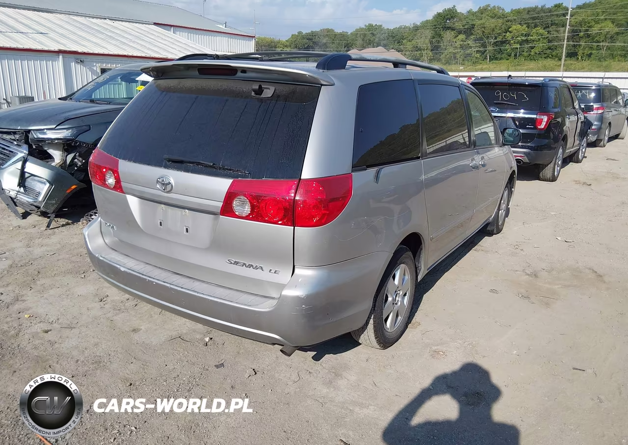 2007 Toyota Sienna Le VIN:5TDZK23C97S085138 - 4