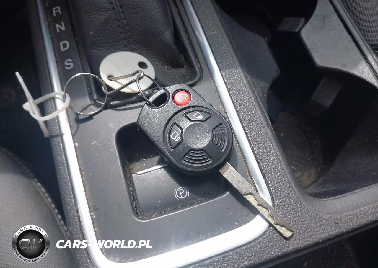2018 Ford Escape S VIN:1FMCU0F71JUD08399 - 11