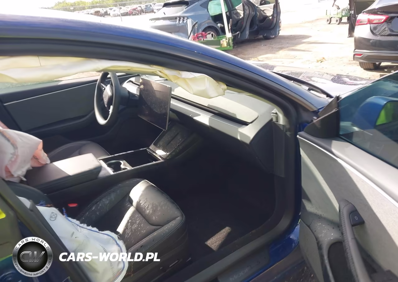 2025 Tesla Model 3 Long Range Rear-Wheel Drive-Standard Rear-Wheel Drive VIN:5YJ3E1EA7SF010213 - 5