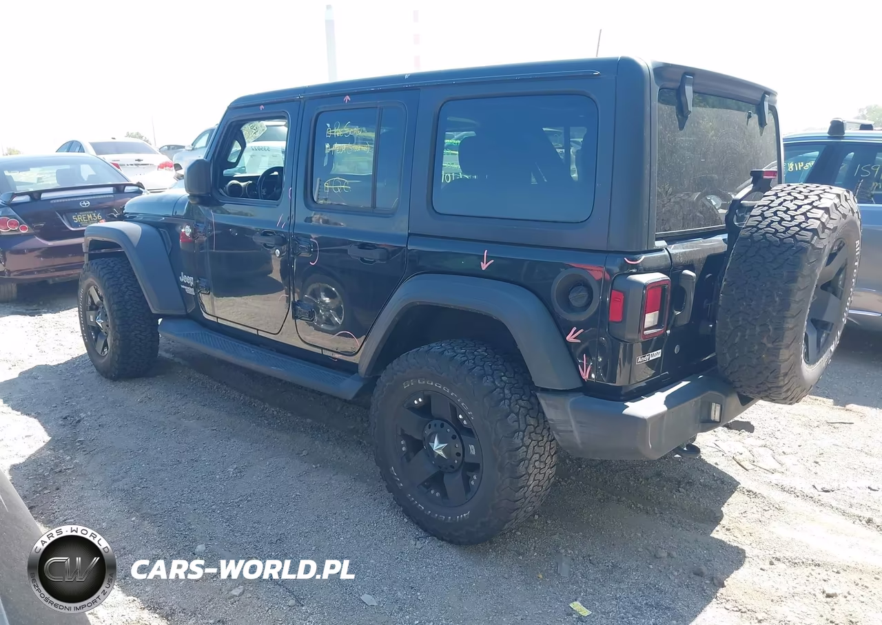 2020 Jeep Wrangler Unlimited Sport S 4X4 VIN:1C4HJXDN4LW165047 - 3