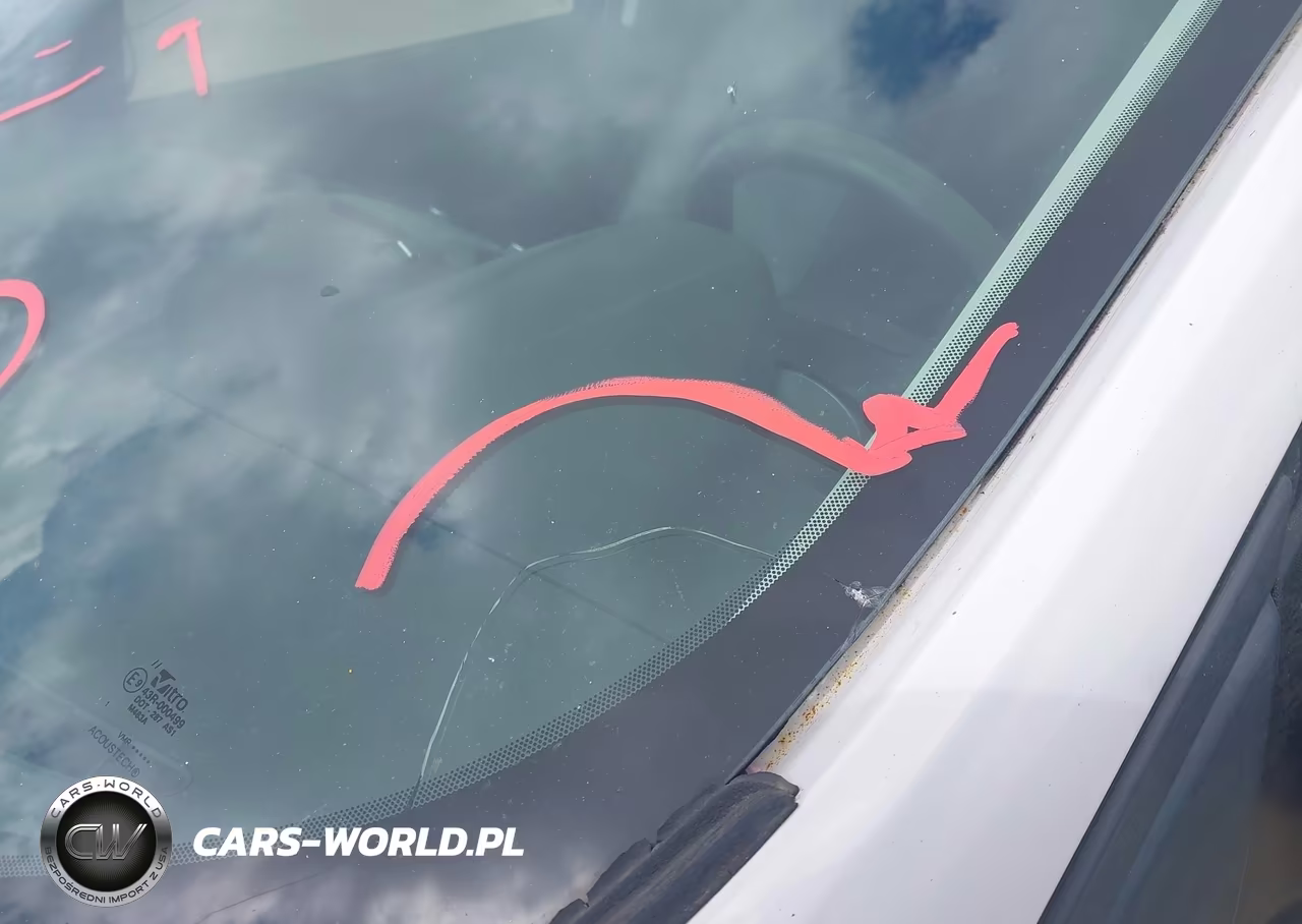 2018 Ford Escape S VIN:1FMCU0F7XJUD08398 - 12