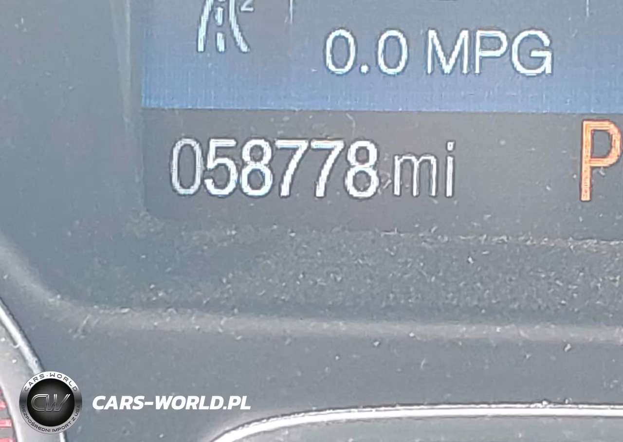 2018 Ford Escape S VIN:1FMCU0F7XJUD08398 - 19