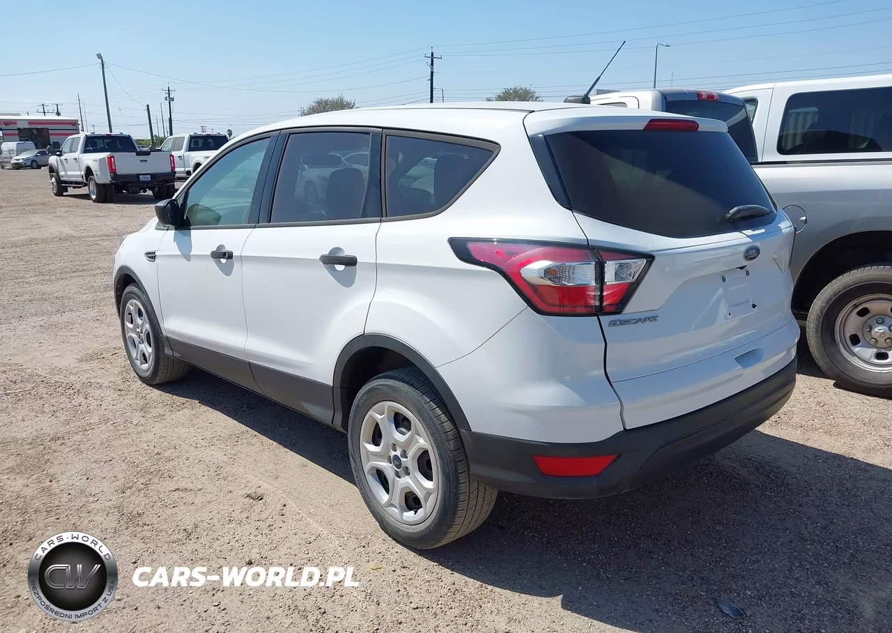 2018 Ford Escape S VIN:1FMCU0F7XJUD08398 - 3