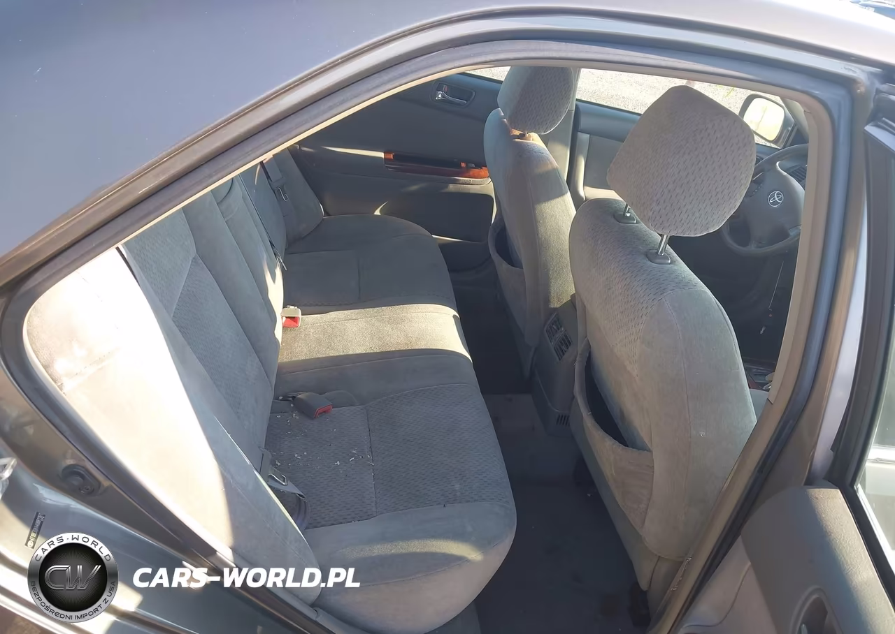 2004 Toyota Camry Xle VIN:4T1BE32K44U881161 - 8