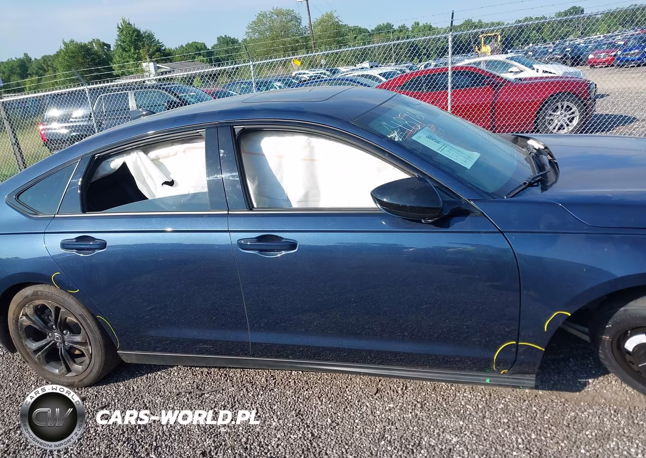 2025 Honda Accord Se VIN:1HGCY1F48SA057227 - 13