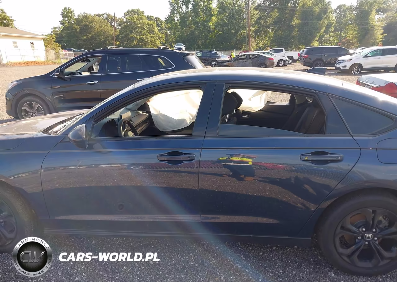 2025 Honda Accord Se VIN:1HGCY1F48SA057227 - 14