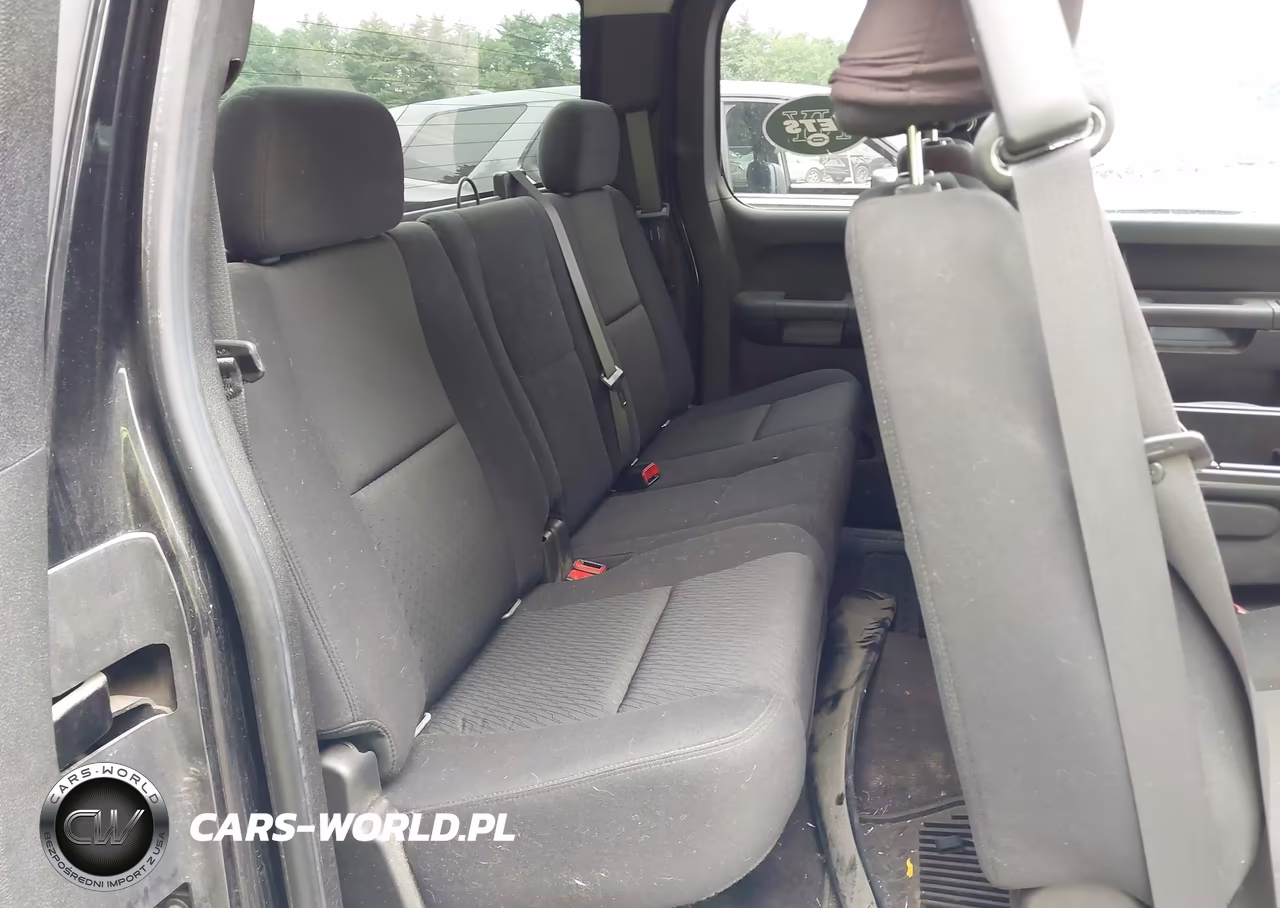 2012 Chevrolet Silverado VIN:1GCRKSE31BZ300421 - 8