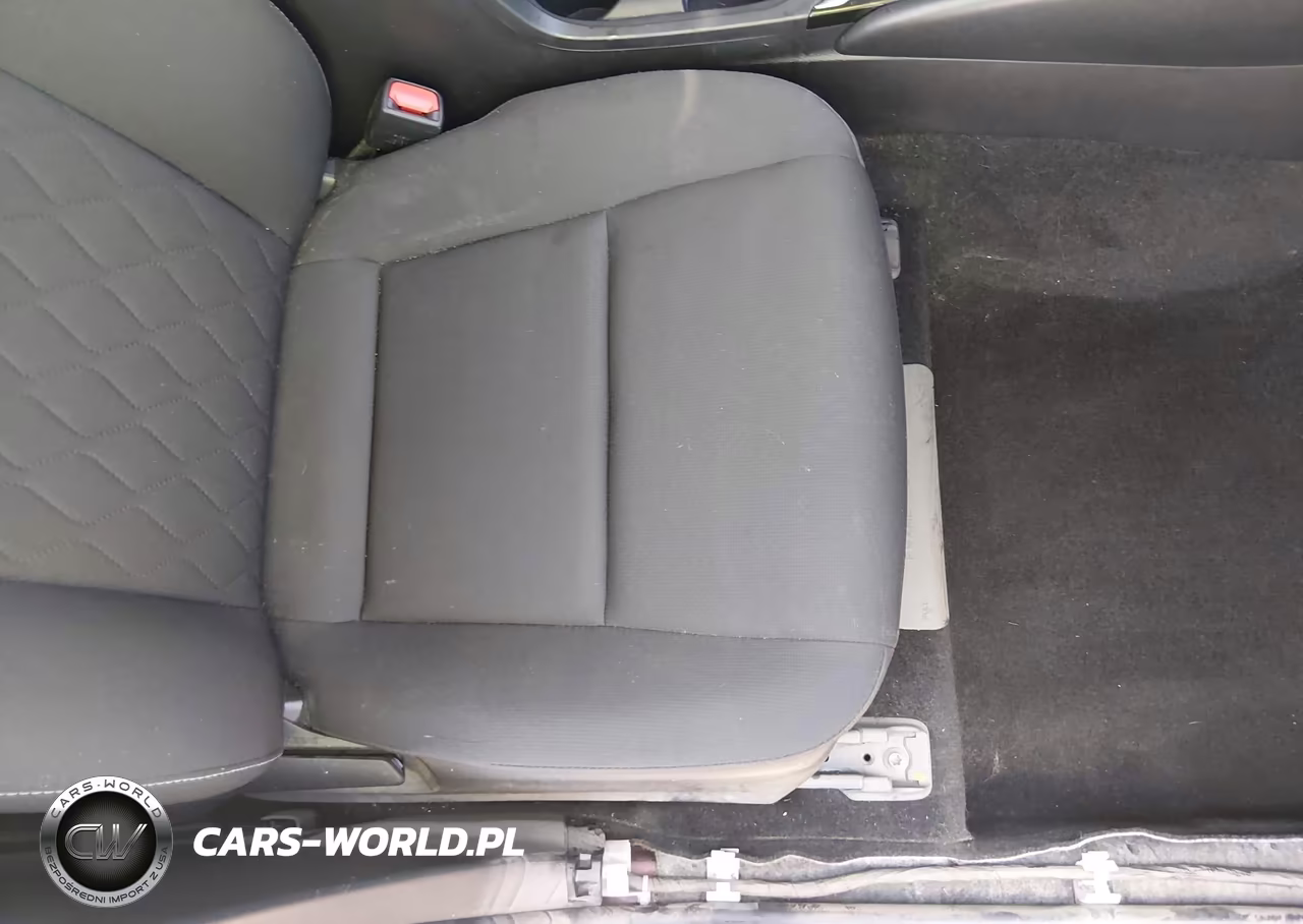 2024 Toyota Corolla Hybrid Le VIN:JTDBCMFE5RJ020620 - 8