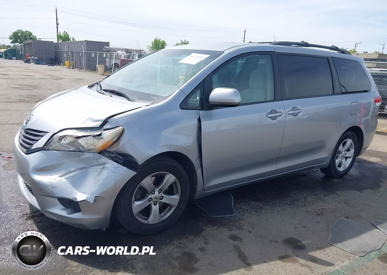 2013 Toyota Sienna Le V6 8 Passenger VIN:5TDKK3DC0DS303596 - 2