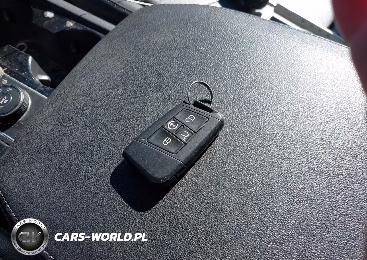 2018 Volkswagen Atlas 3.6L V6 Sel VIN:1V2MR2CA1JC545825 - 11