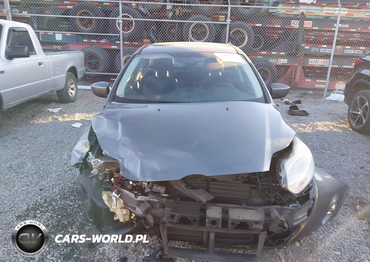 2012 Ford Focus Se VIN:1FAHP3F22CL371596 - 12