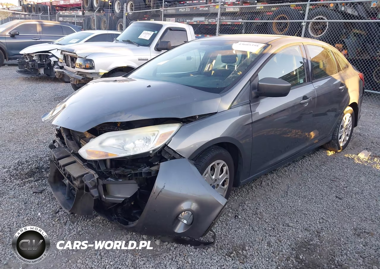 2012 Ford Focus Se VIN:1FAHP3F22CL371596 - 2