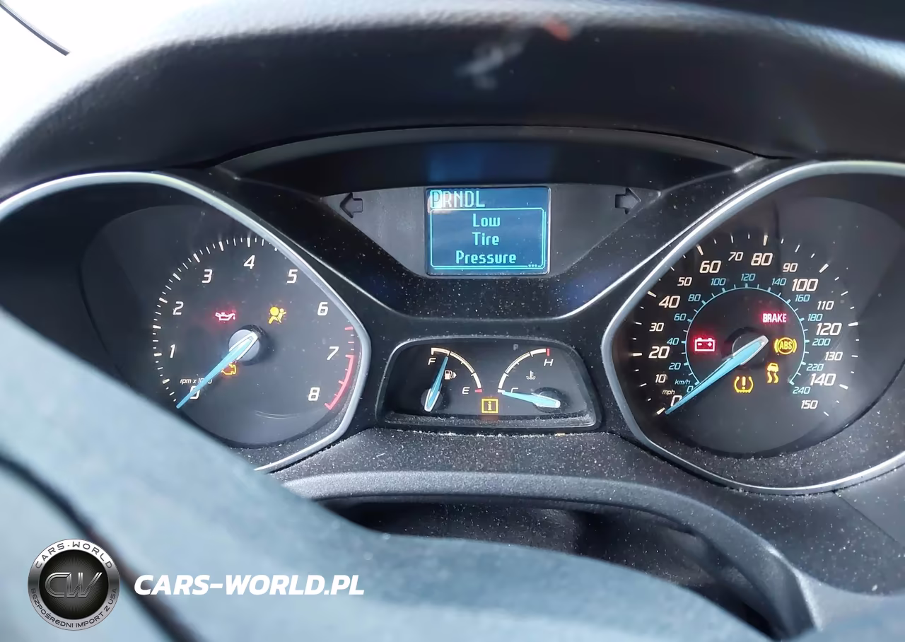 2012 Ford Focus Se VIN:1FAHP3F22CL371596 - 7