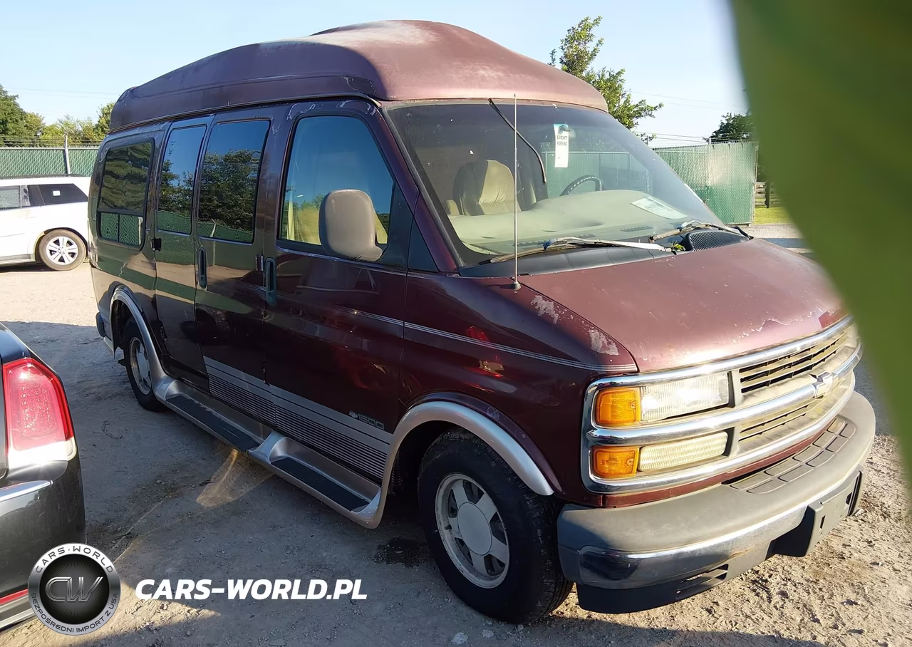 2000 Chevrolet Express Upfitter Pkg.