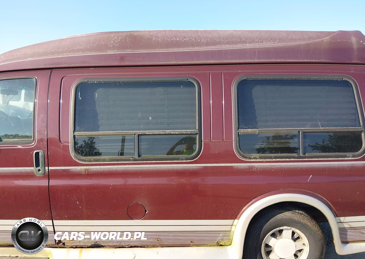 2000 Chevrolet Express Upfitter Pkg. VIN:1GBFG15R2Y1155677 - 14