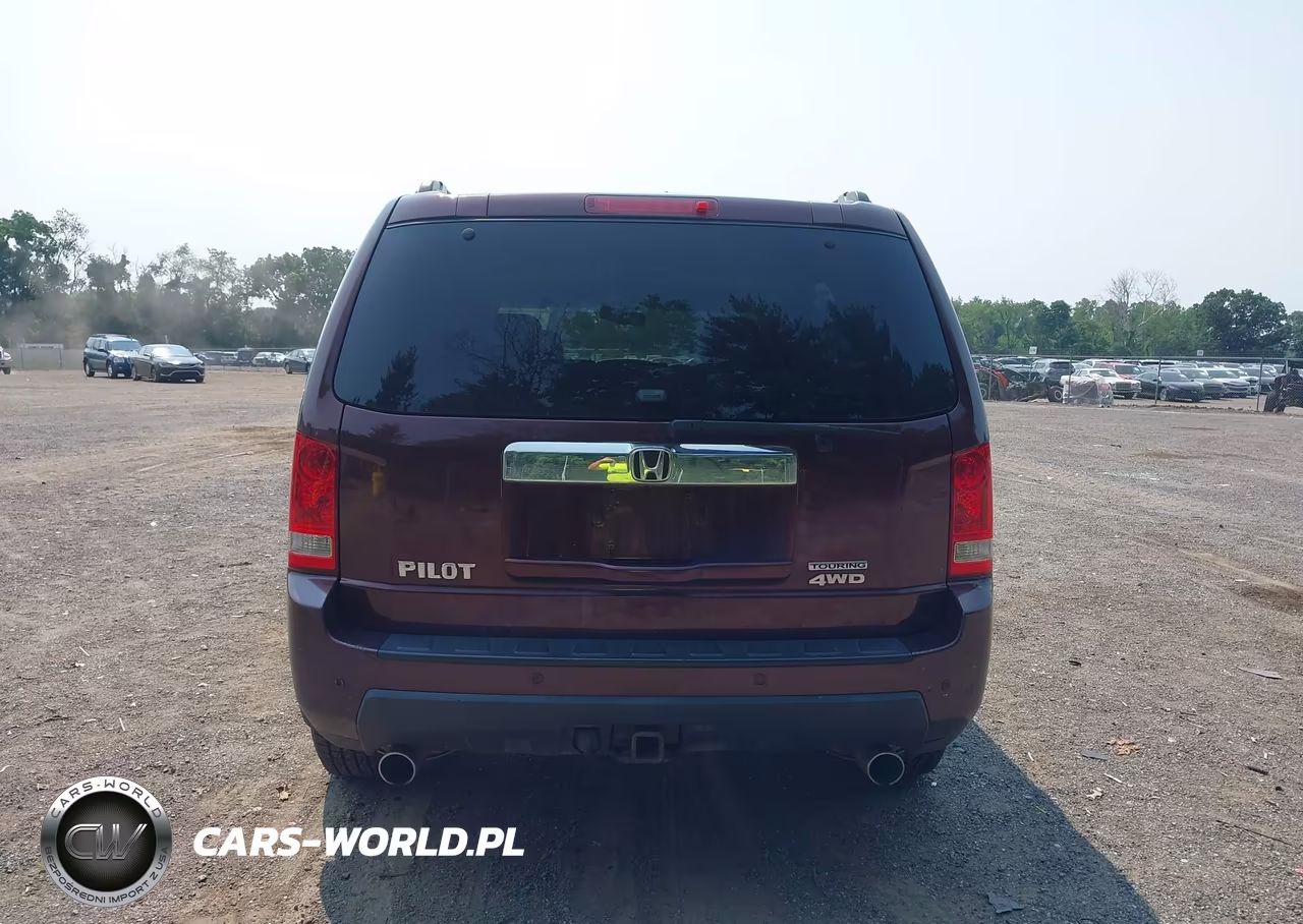 2011 Honda Pilot Touring VIN:5FNYF4H96BB042740 - 16