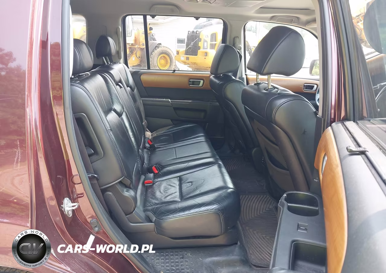 2011 Honda Pilot Touring VIN:5FNYF4H96BB042740 - 8