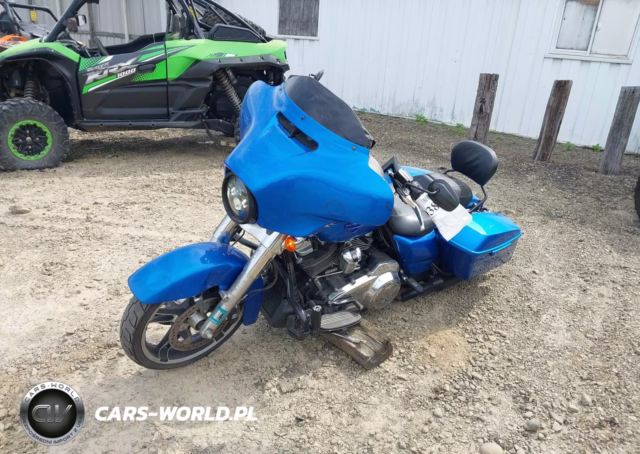 2018 Harley-Davidson Flhx Street Glide VIN:1HD1KBC12JB660138 - 2