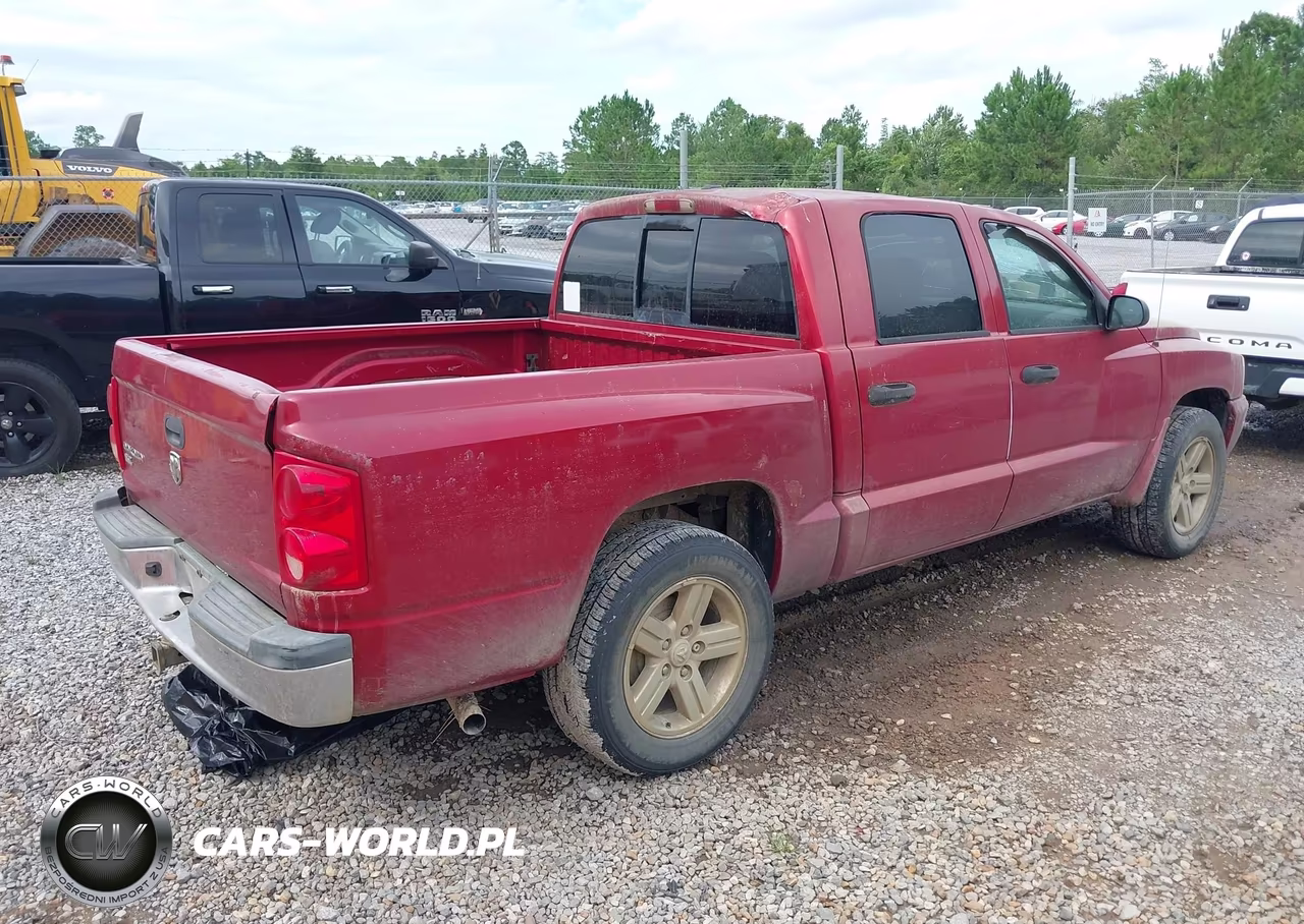 2007 Dodge Dakota Slt VIN:1D7HE48K87S136396 - 4