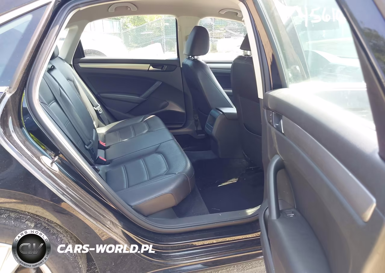 2014 Volkswagen Passat 1.8T Wolfsburg Edition VIN:1VWAT7A39EC039069 - 8