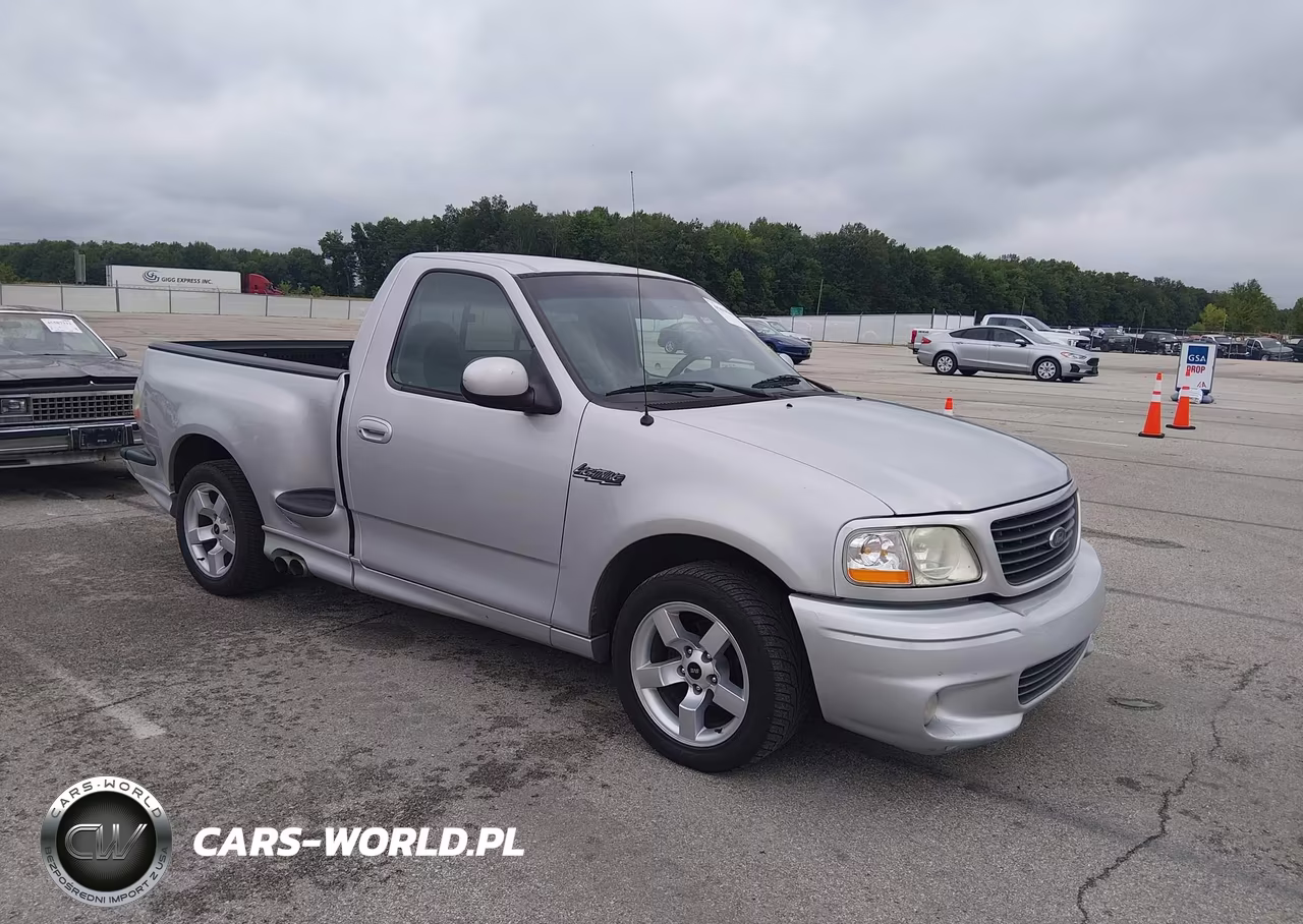 2002 Ford F-150 Lightning