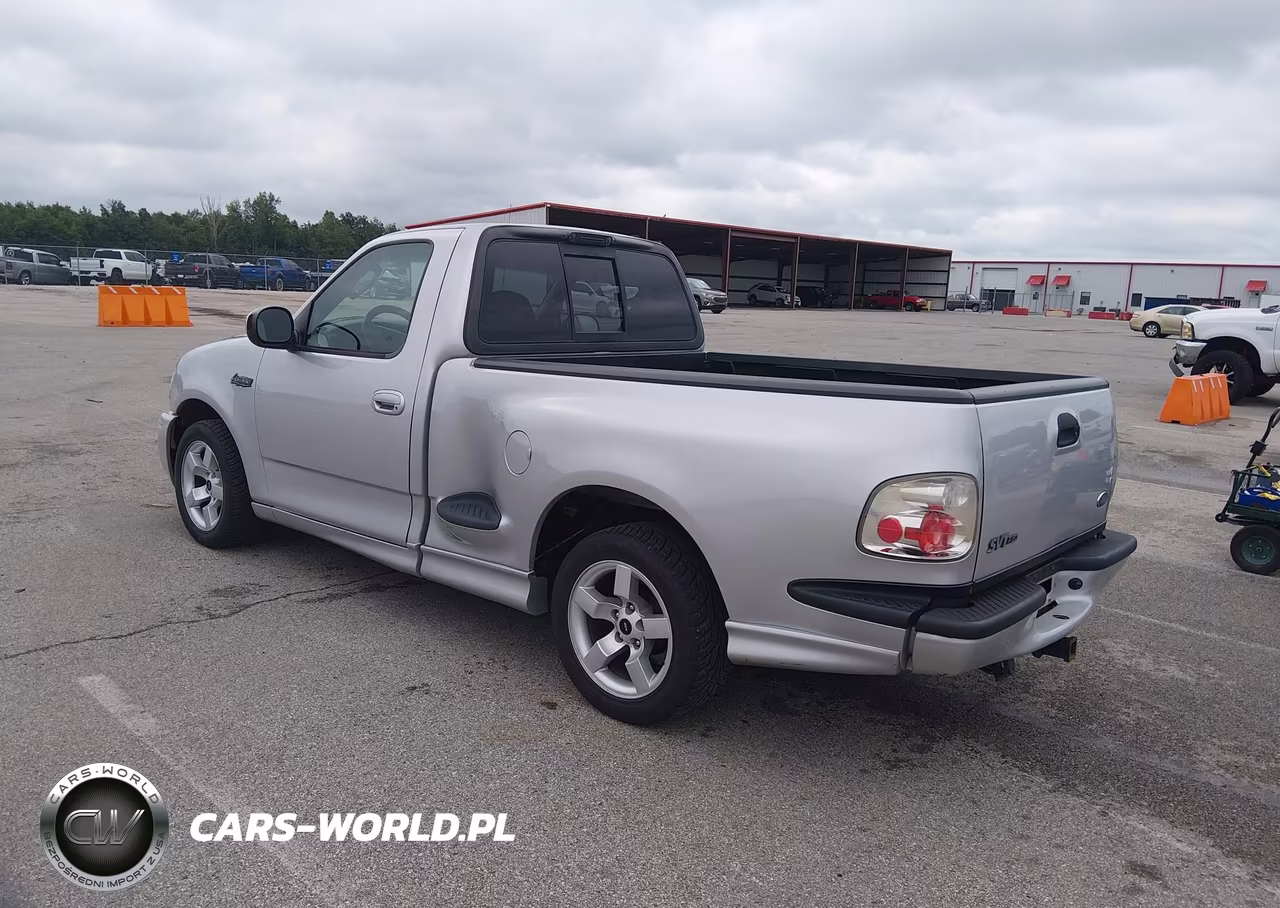2002 Ford F-150 Lightning VIN:2FTZF07372CA52503 - 3