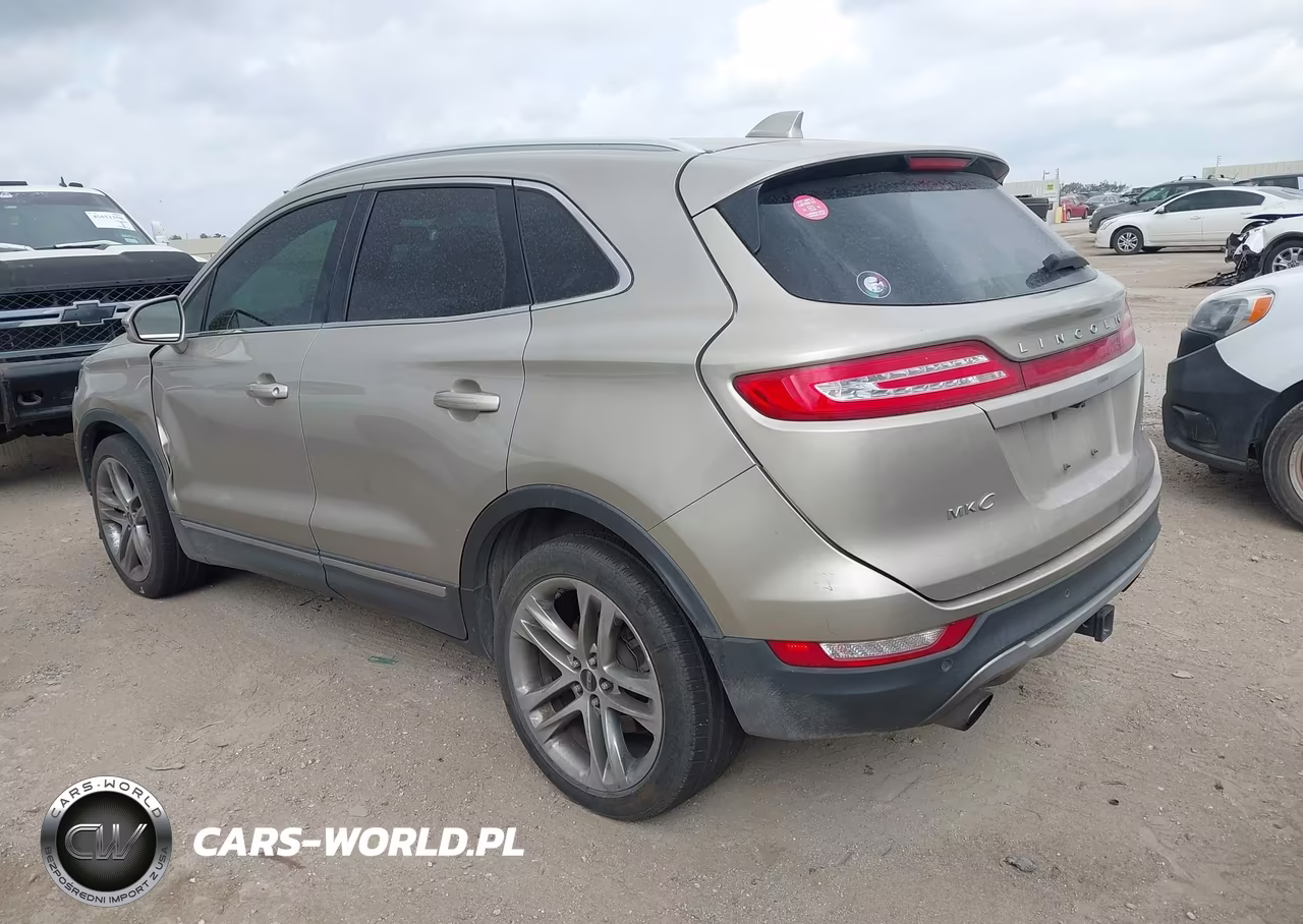 2015 Lincoln Mkc VIN:5LMTJ2AH1FUJ33838 - 3
