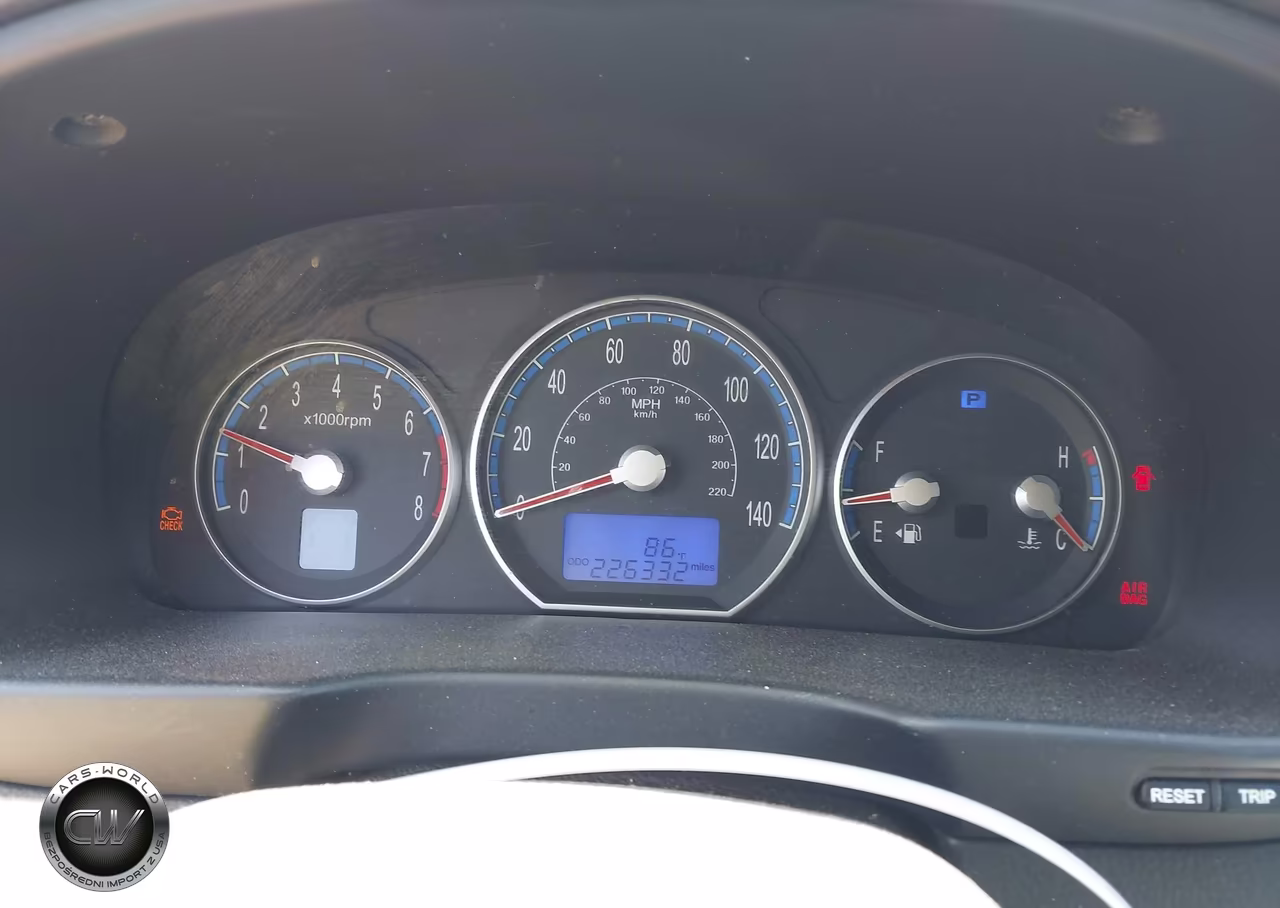 2008 Hyundai Santa Fe Gls VIN:5NMSG73D98H140975 - 7