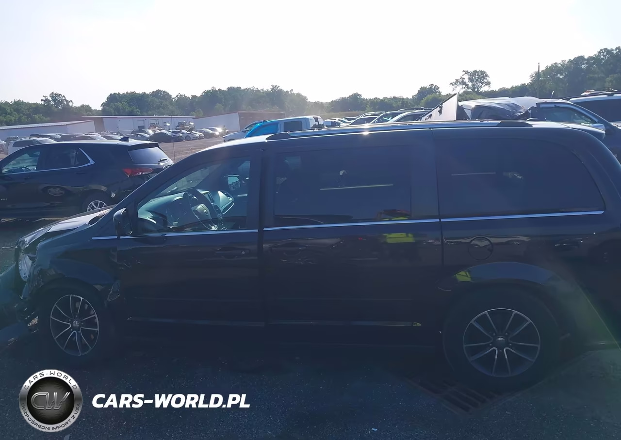 2017 Dodge Grand Caravan Sxt VIN:2C4RDGCG1HR740302 - 14