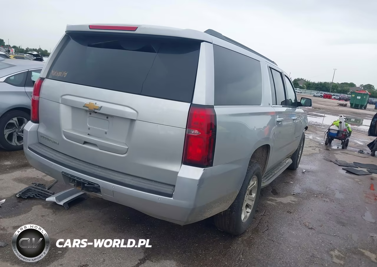 2016 Chevrolet Suburban Lt VIN:1GNSCHKC8GR104190 - 4