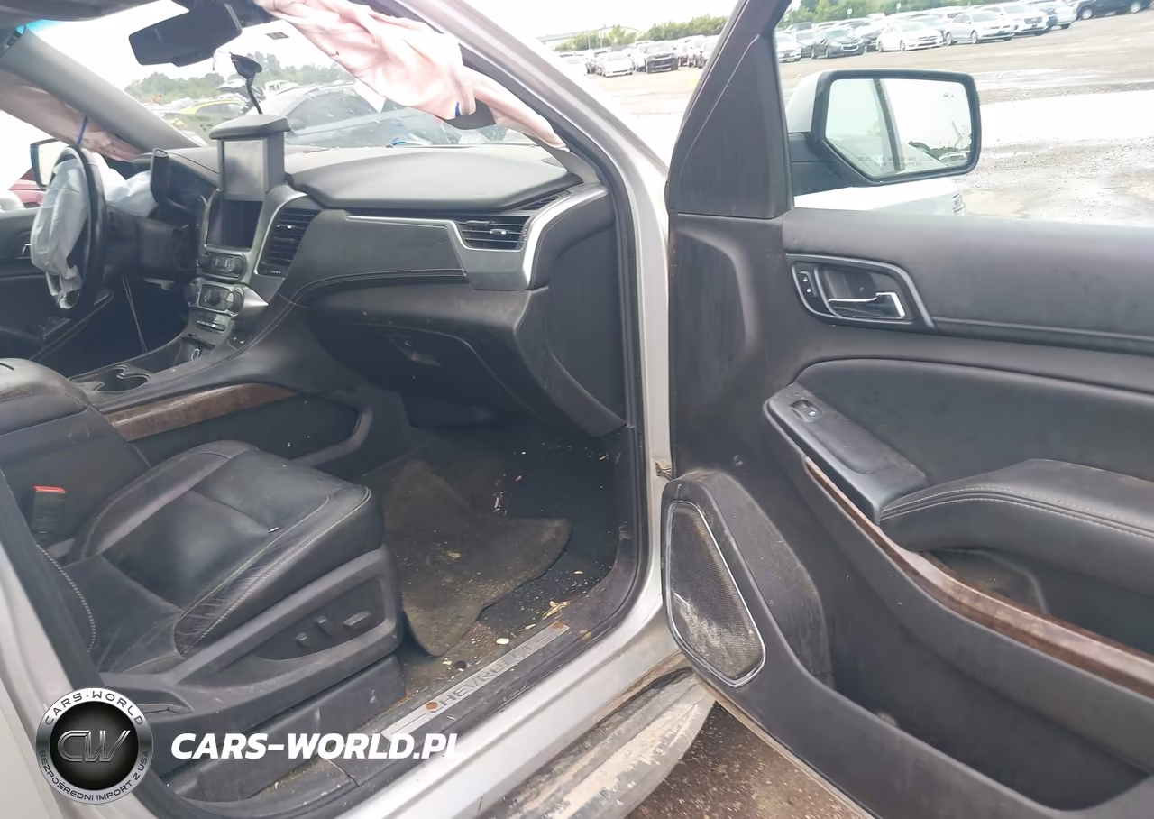 2016 Chevrolet Suburban Lt VIN:1GNSCHKC8GR104190 - 5