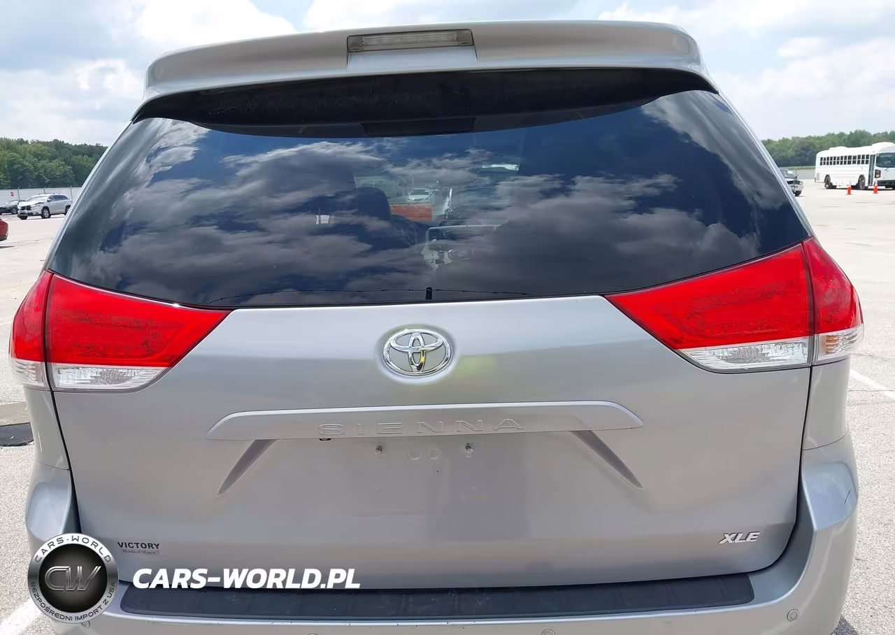 2013 Toyota Sienna Xle V6 8 Passenger VIN:5TDYK3DC4DS374228 - 17