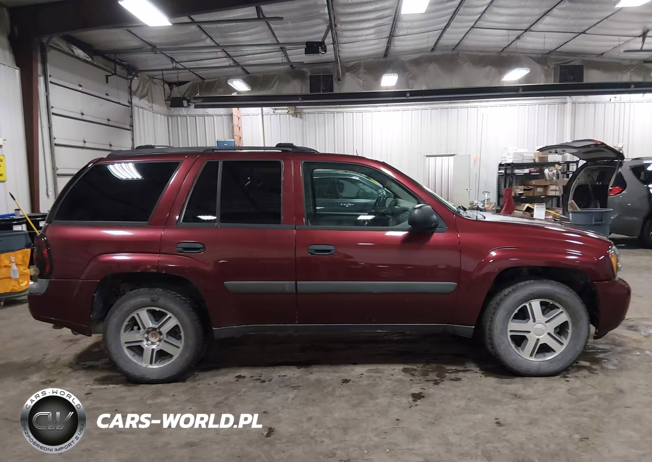 2005 Chevrolet Trailblazer Ls VIN:1GNDT13S652308319 - 13