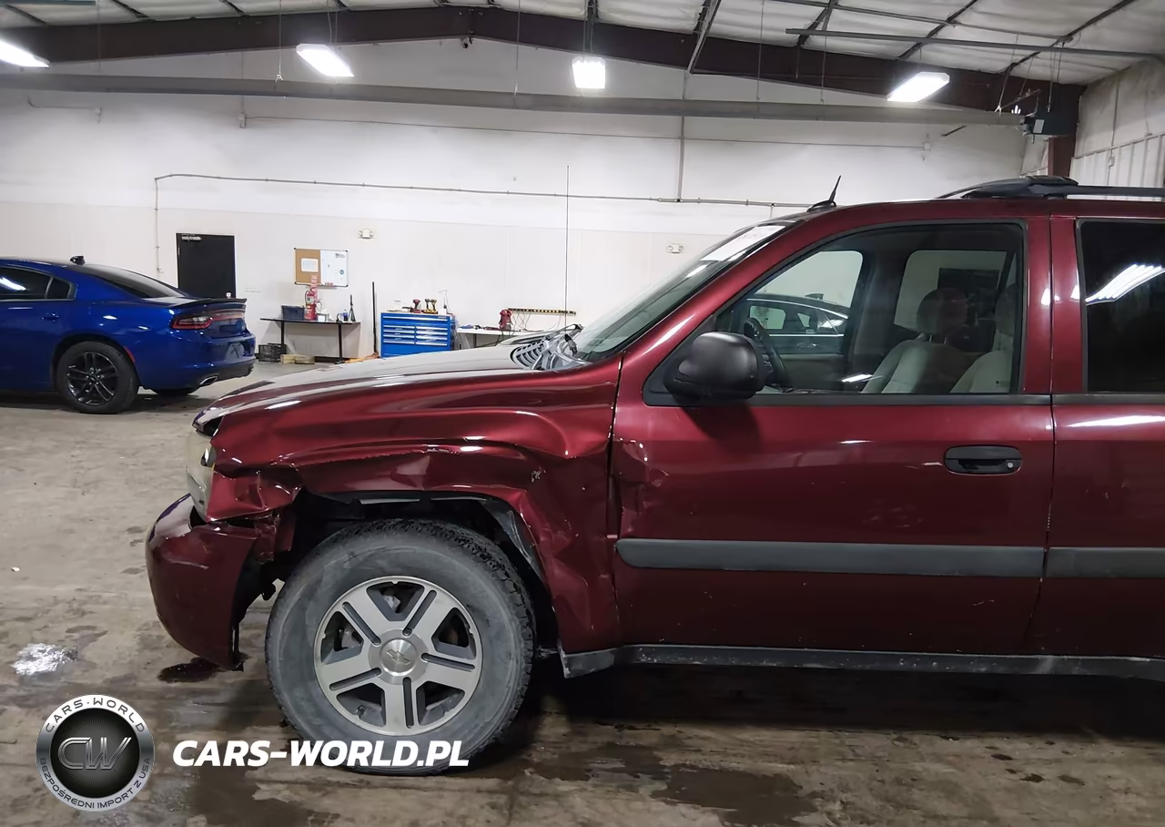 2005 Chevrolet Trailblazer Ls VIN:1GNDT13S652308319 - 6