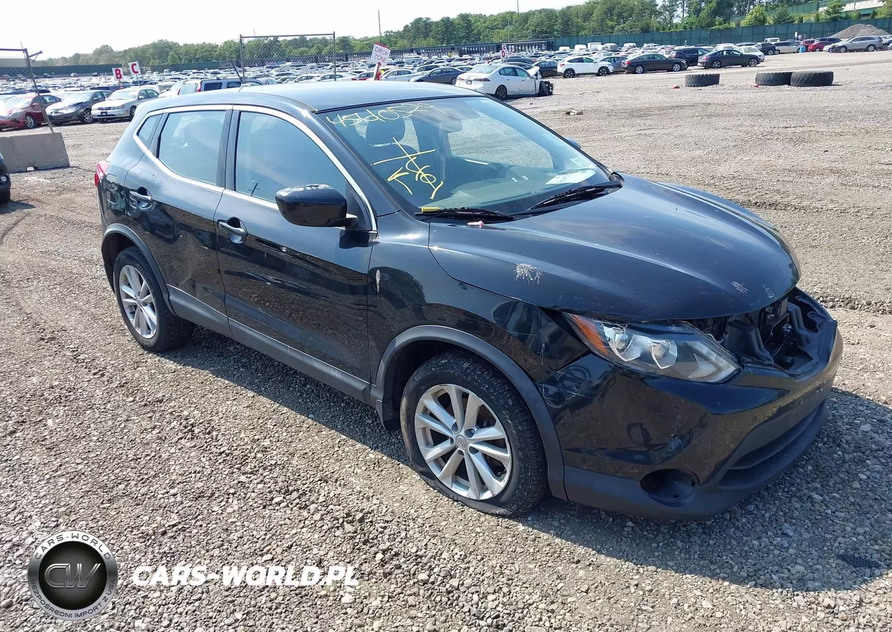 2018 Nissan Rogue Sport S