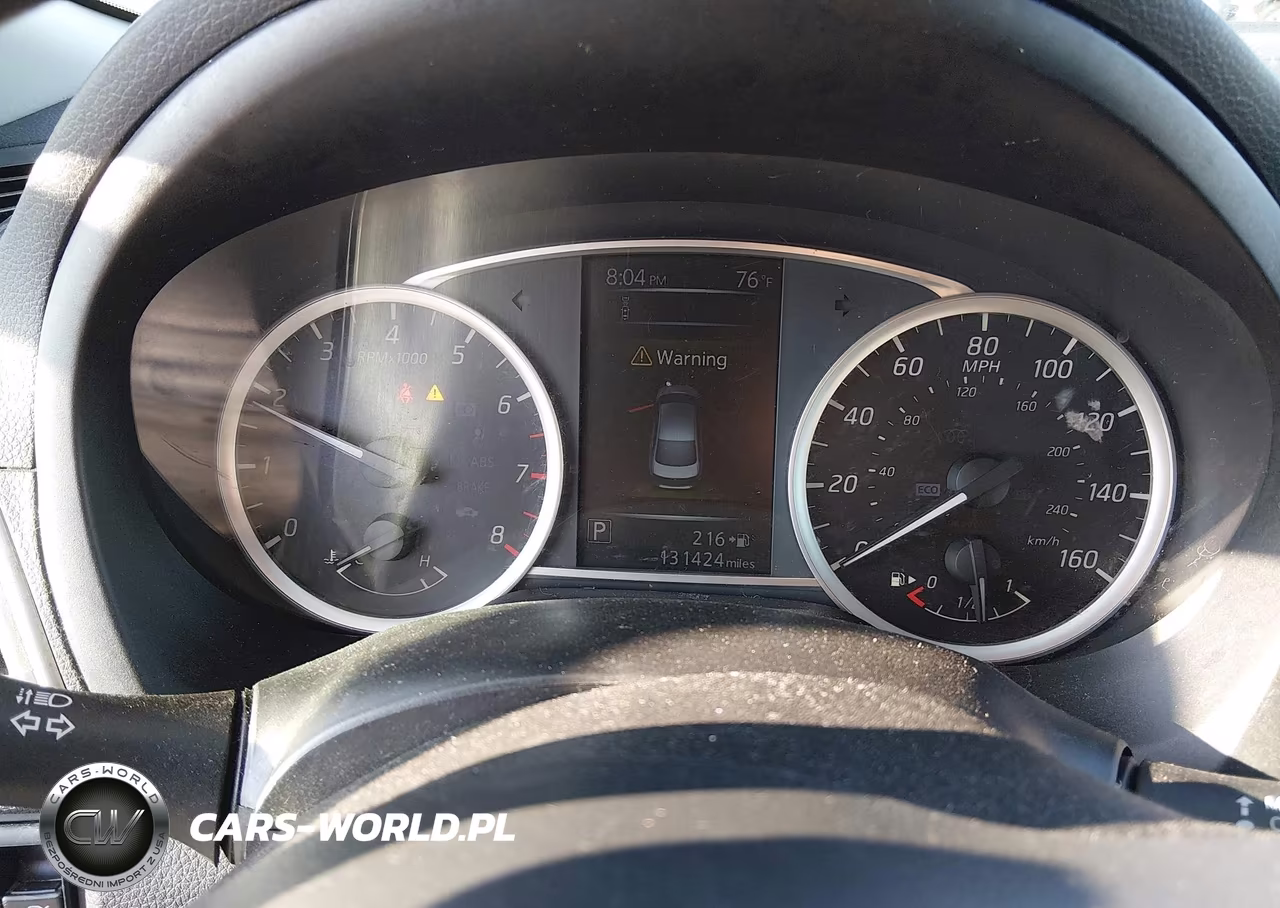 2018 Nissan Sentra S VIN:3N1AB7AP0JY271492 - 7
