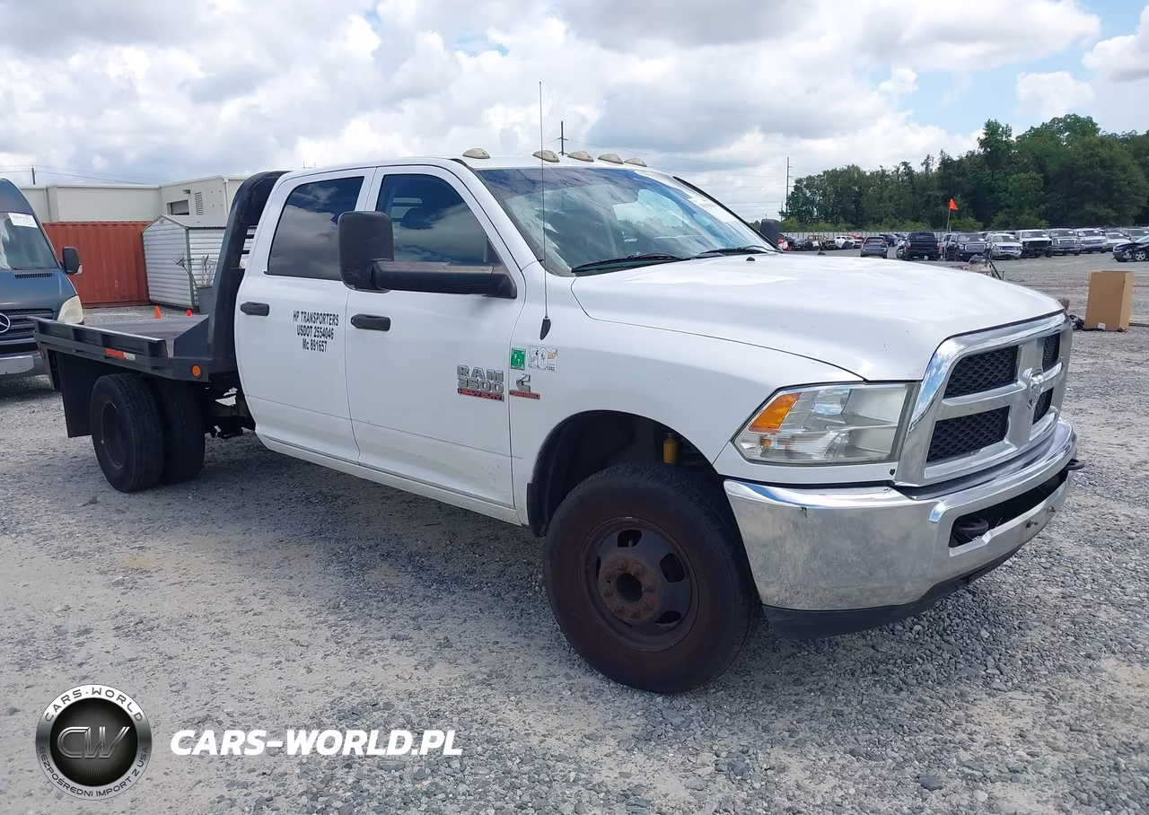 2015 Ram 3500 Chassis Tradesman-Slt-Laramie
