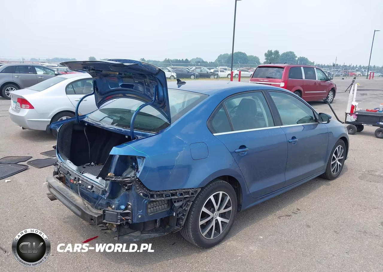 2018 Volkswagen Jetta 1.4T Se-1.4T Wolfsburg Edition VIN:3VWB67AJXJM221298 - 4