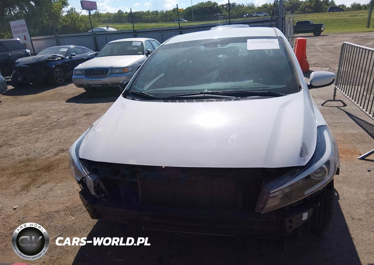2017 Kia Forte Lx VIN:3KPFK4A72HE143669 - 13