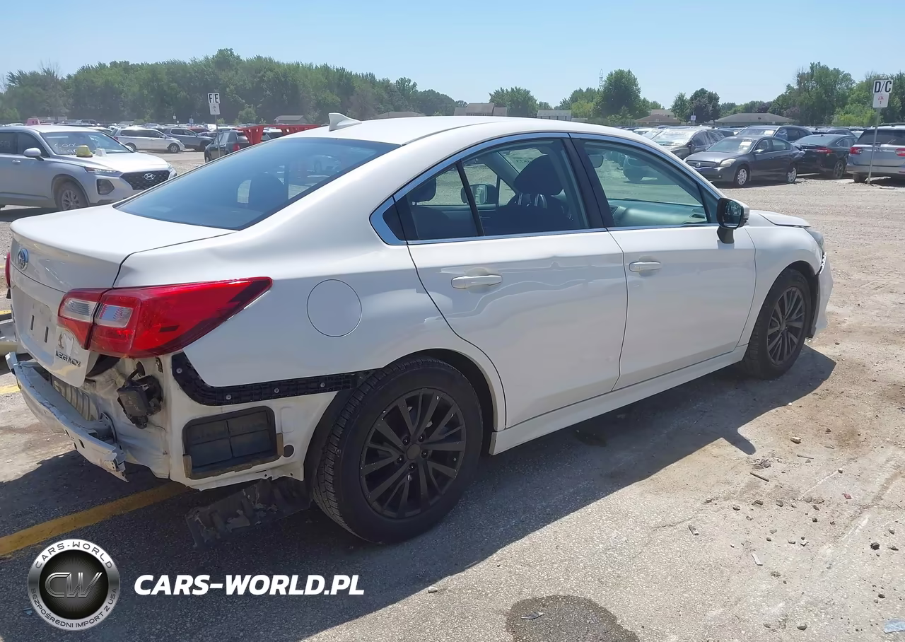 2019 Subaru Legacy 2.5I Premium VIN:4S3BNAF61K3037832 - 4