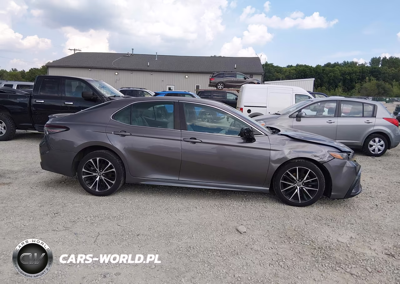 2021 Toyota Camry Se VIN:4T1G11AK3MU413784 - 13