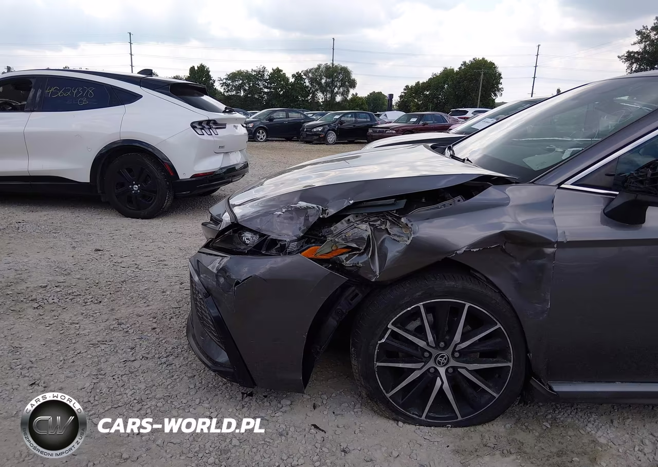 2021 Toyota Camry Se VIN:4T1G11AK3MU413784 - 6