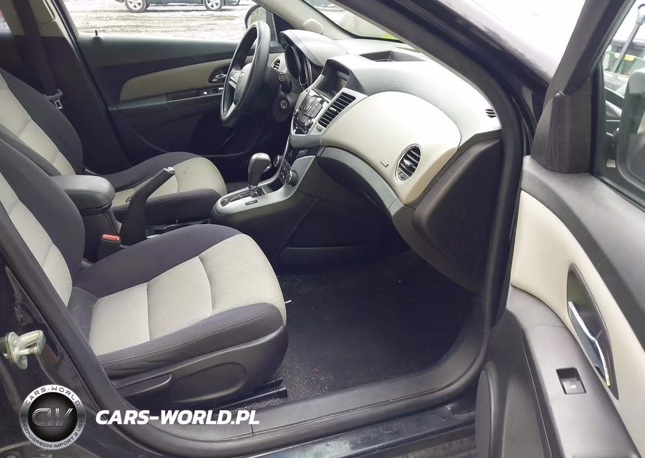 2014 Chevrolet Cruze Ls Auto VIN:1G1PA5SH5E7454571 - 5