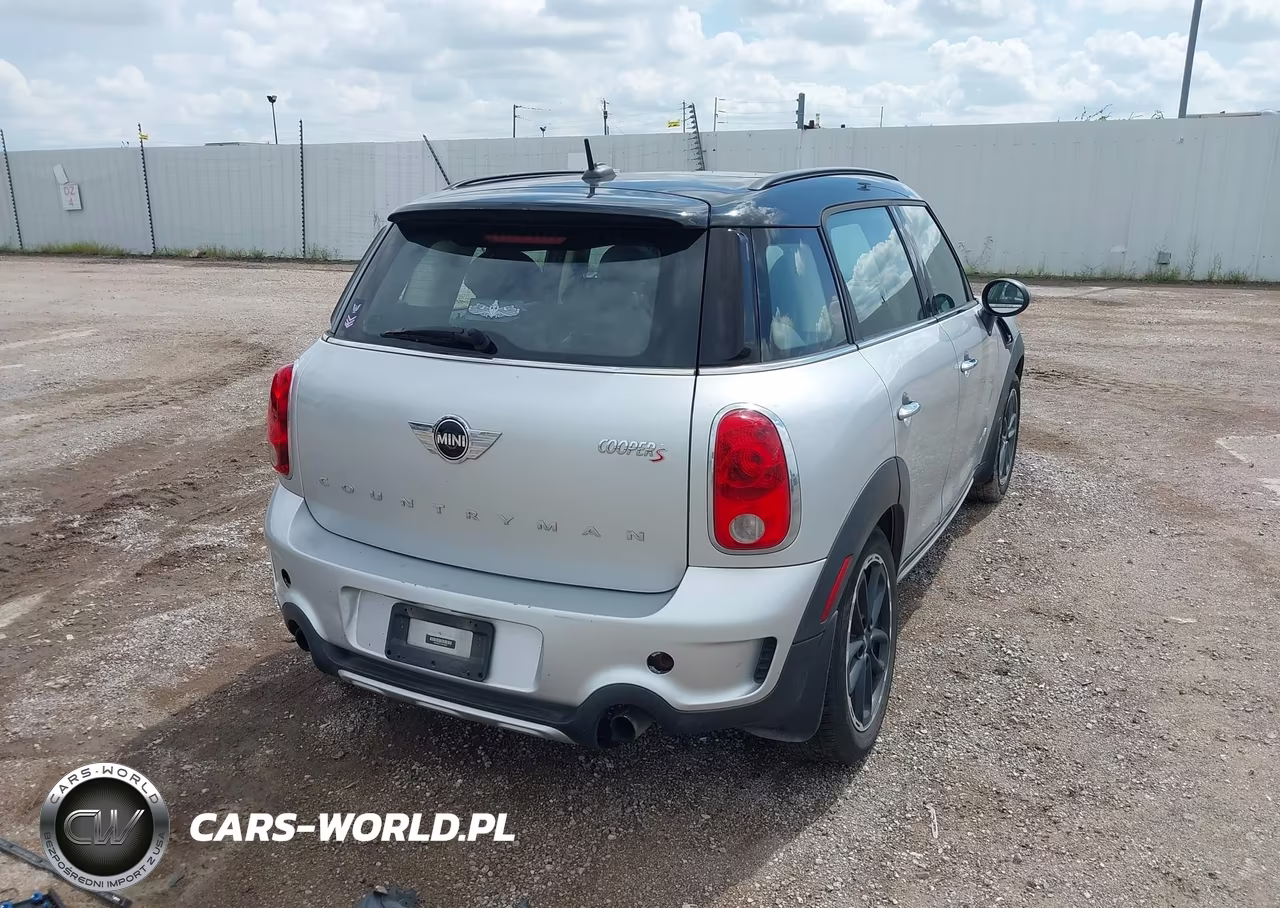 2016 Mini Countryman Cooper S VIN:WMWZC5C57GWT38437 - 4