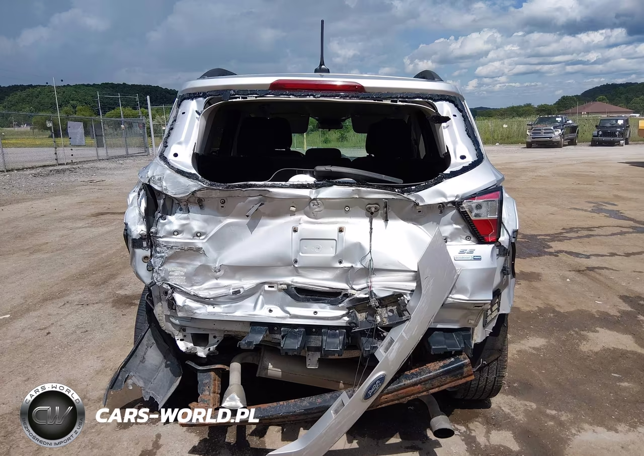 2018 Ford Escape Se VIN:1FMCU9GD1JUB07918 - 17