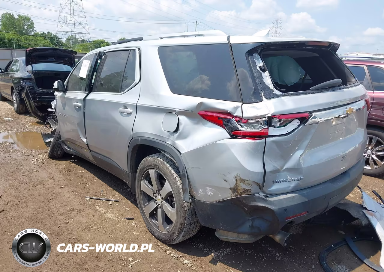2018 Chevrolet Traverse Lt Leather VIN:1GNERHKW2JJ142249 - 3